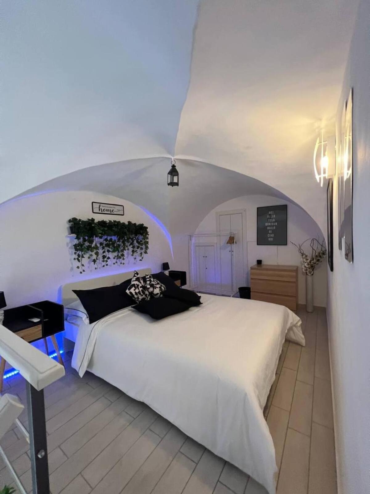 Borgo Santa Caterina - Fiera "Ventotto Holiday Home" Katanya Dış mekan fotoğraf